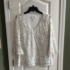 Elle Women's Cream Floral Top